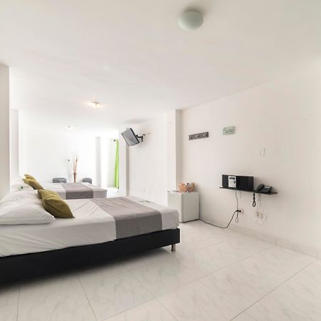 Hotel Paradise Lleras Medellín Zewnętrze zdjęcie