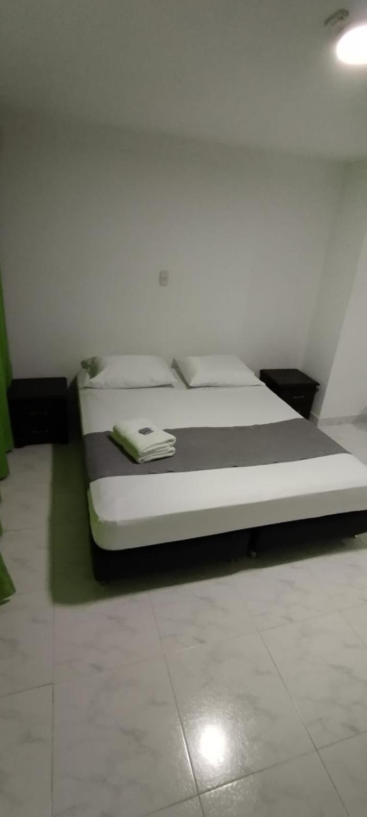 Hotel Paradise Lleras Medellín Zewnętrze zdjęcie