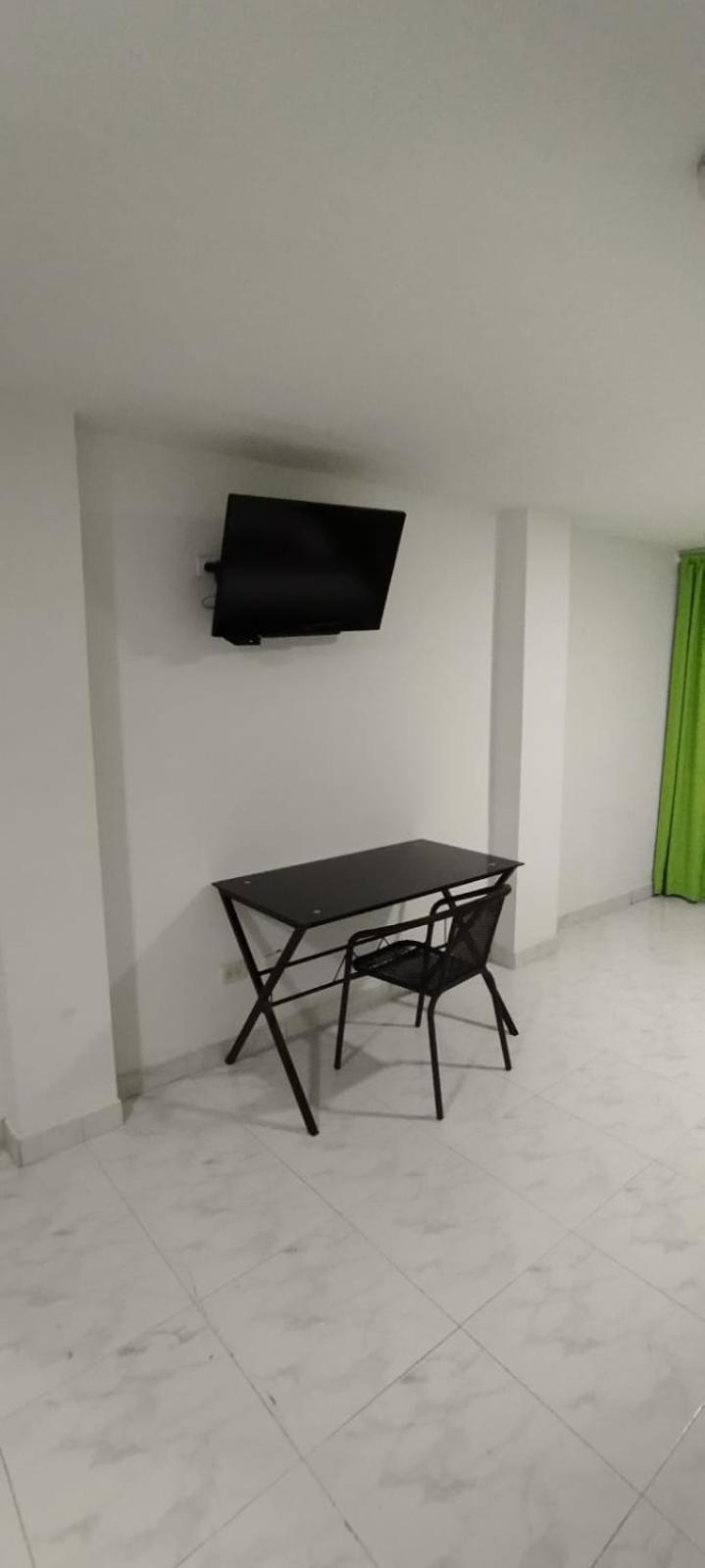 Hotel Paradise Lleras Medellín Zewnętrze zdjęcie