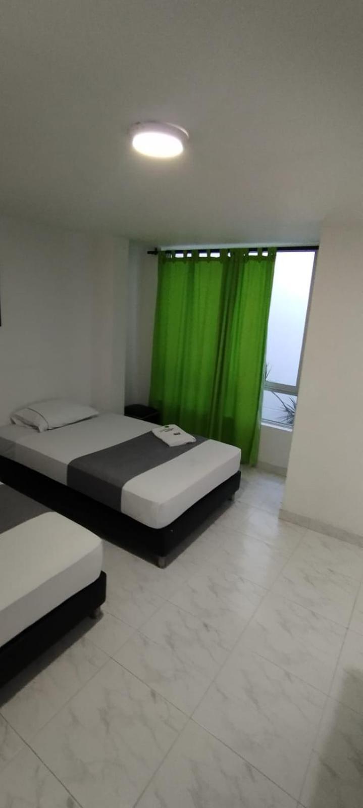 Hotel Paradise Lleras Medellín Zewnętrze zdjęcie
