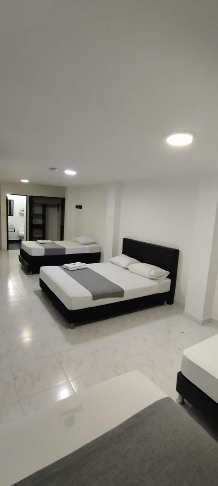 Hotel Paradise Lleras Medellín Zewnętrze zdjęcie