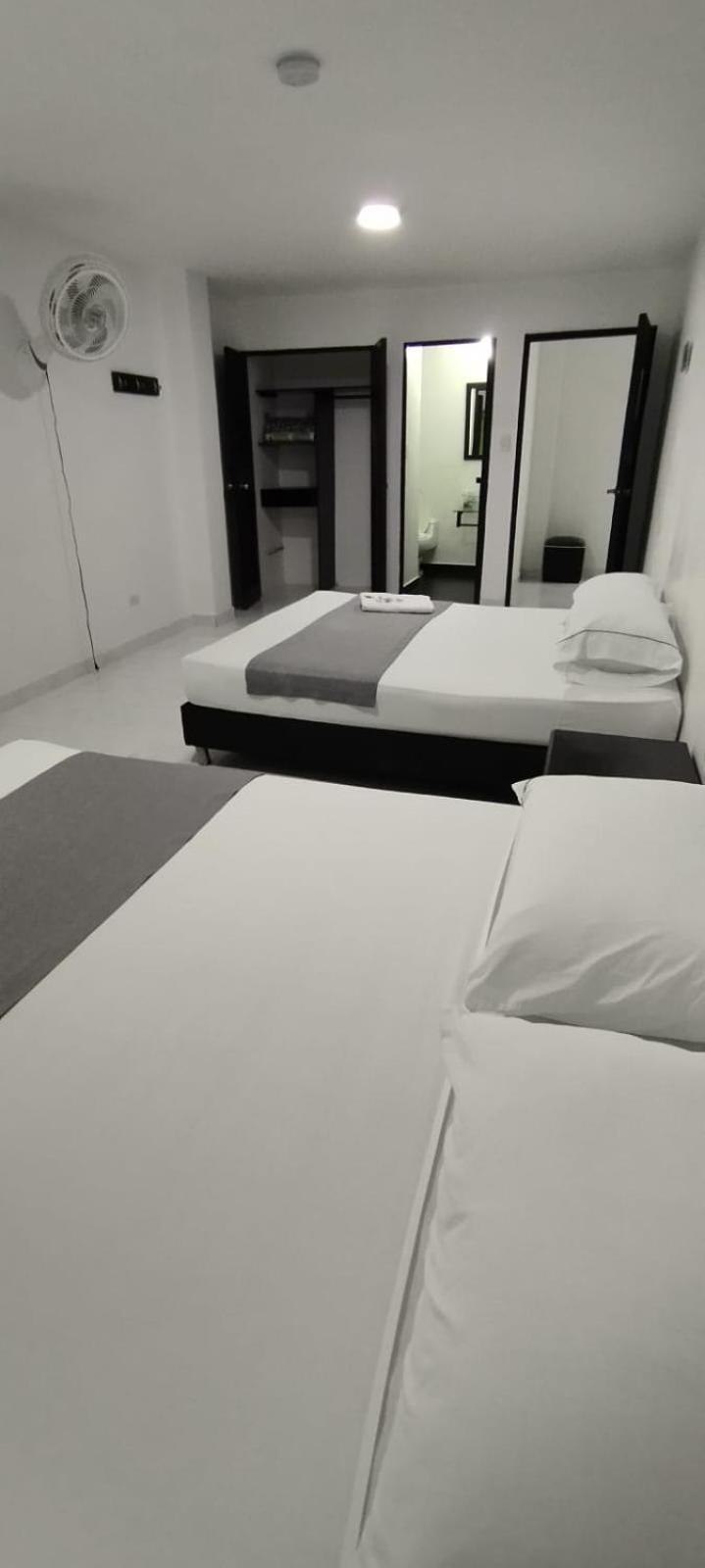 Hotel Paradise Lleras Medellín Zewnętrze zdjęcie
