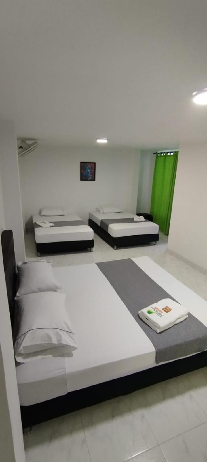 Hotel Paradise Lleras Medellín Zewnętrze zdjęcie